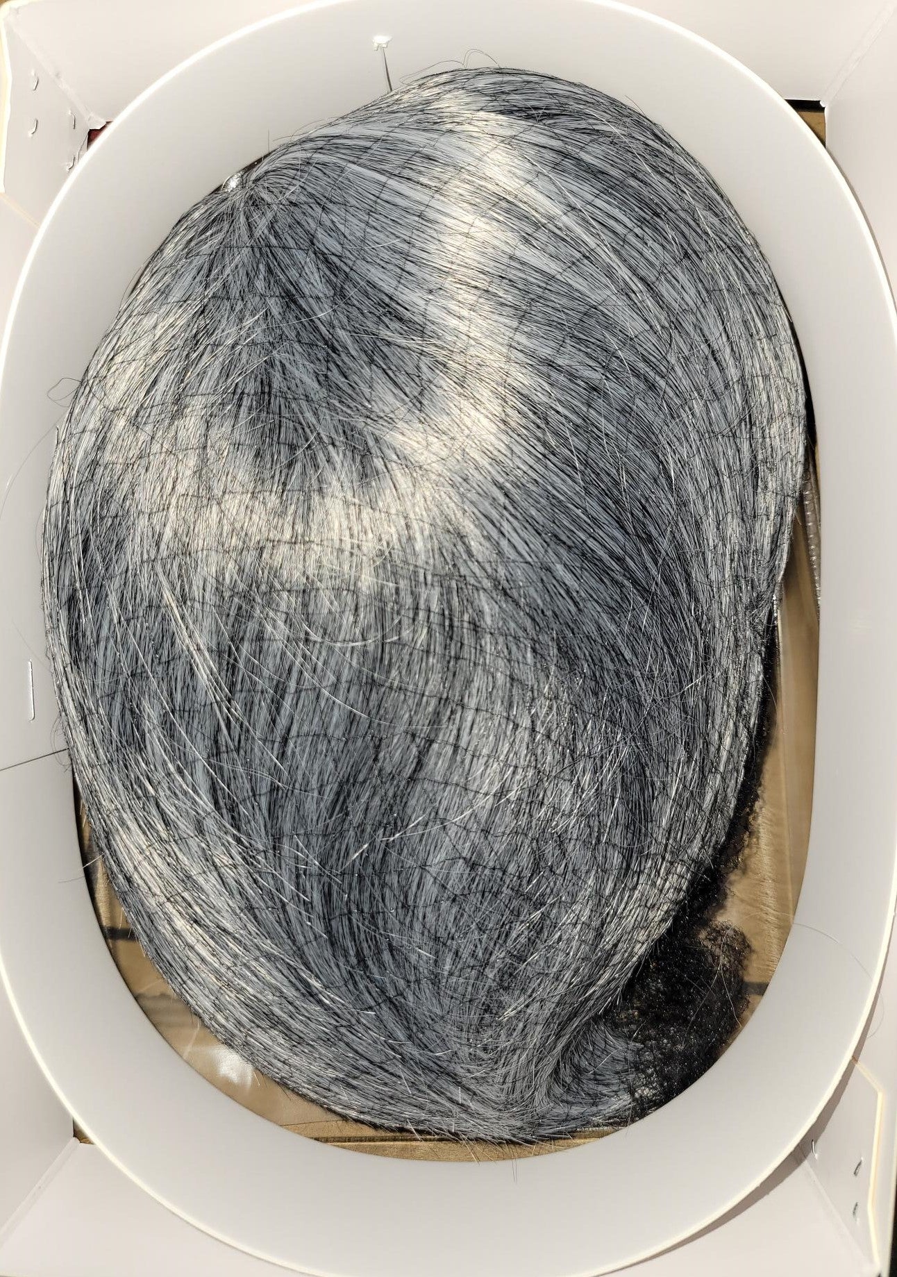ROYAL WIG